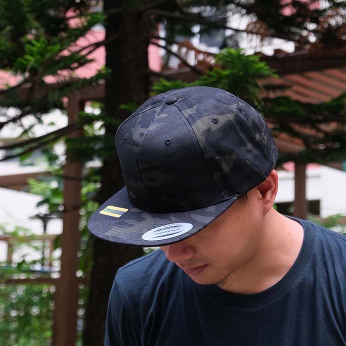 Cappello Yupoong Classics Multicam Arid - Qualità per Professionisti Cappello Yupoong Classics Multicam Arid - Qualità per Professionisti
